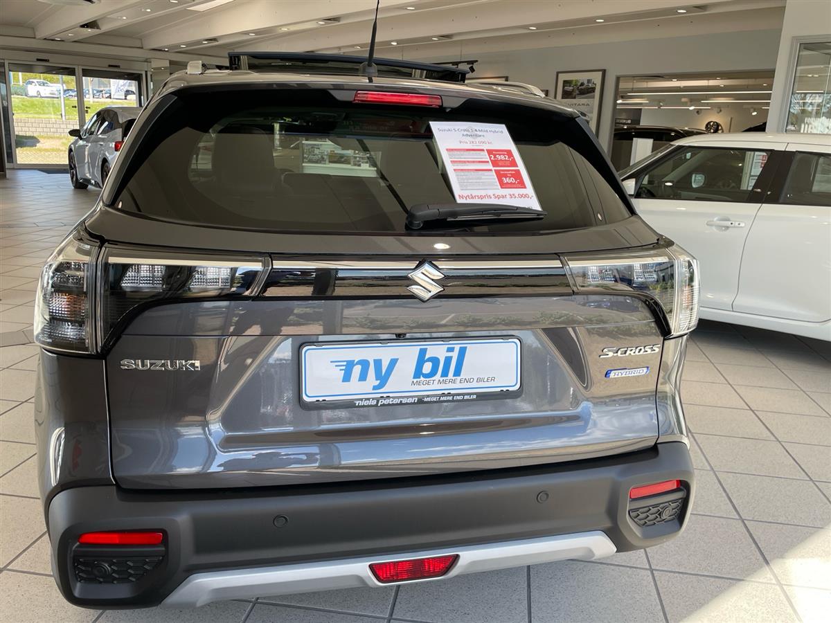 Suzuki S-Cross