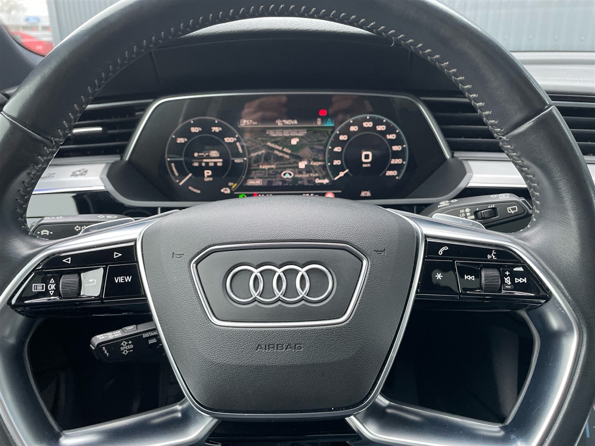 Audi E-tron