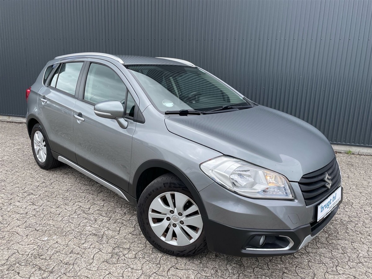 Suzuki S-Cross